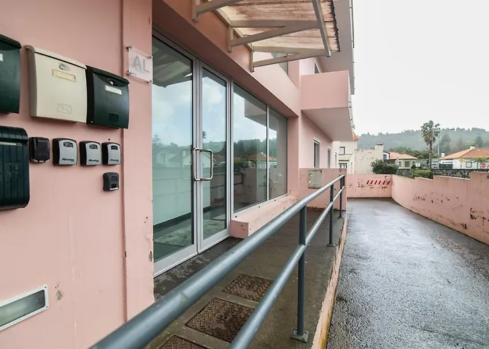 Natural Living Vacations Furnas (Azores)