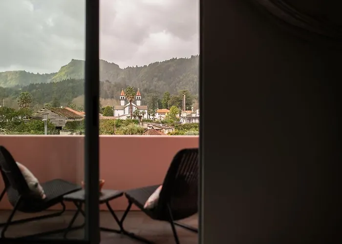 Natural Living Vacations