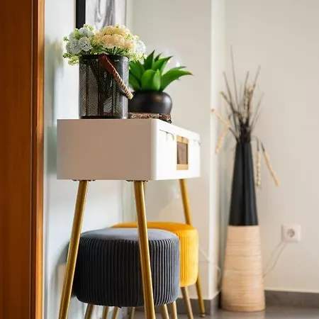 Natural Living Vacations Furnas (Azores)